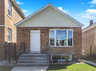 7139 S Fairfield Ave, Chicago, IL 60629
