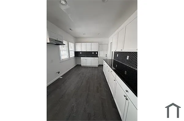 Building Photo - 3250 Webb St #1