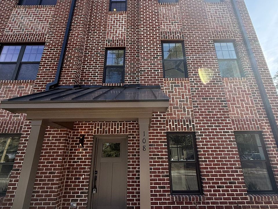 1st image of 108 Lexington Ln