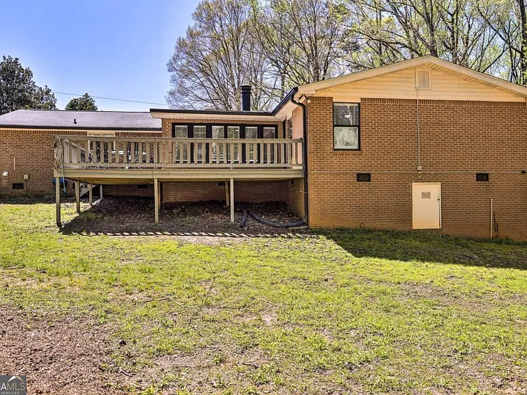 6207 Moss Dr — Photo 36
