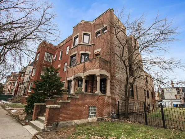 823 E Drexel Sq, Chicago, IL 60615