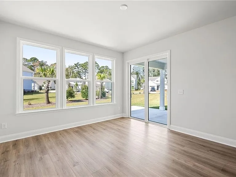 469 Monterey Loop — Photo 13