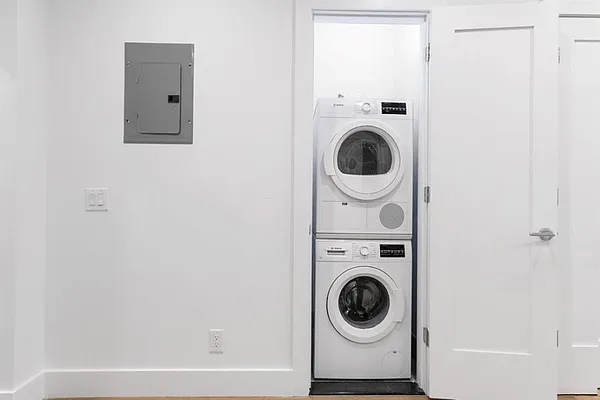 Rented by Vertical Real Estate LLC | media 7