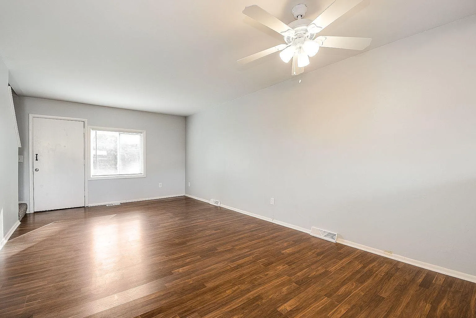 11509 Richmond Ave — Photo 3