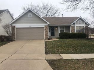 16803 Crystal Springs Dr, Chesterfield, MO