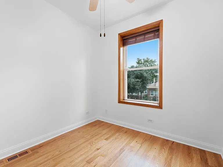 3408 N Springfield Ave #2 — Photo 4