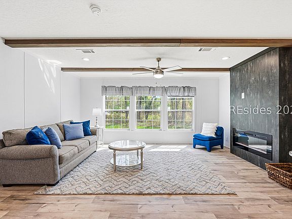 4th image of 22 Unity Ln