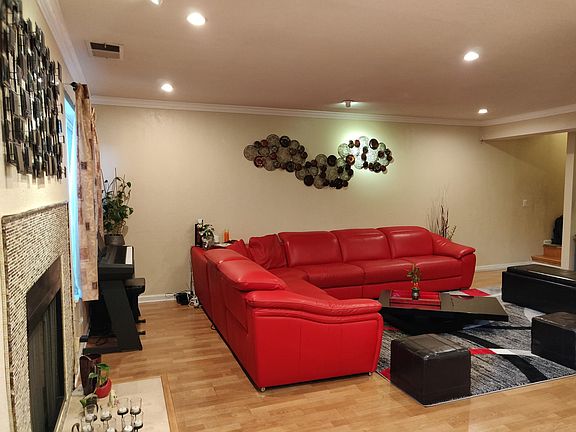 2nd image of 1311 Casa Ct