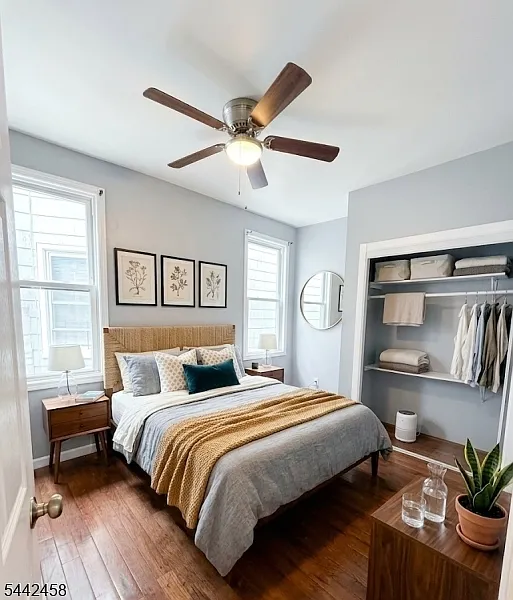 3 bed, 1.0 bath, $2,500 — Photo 3