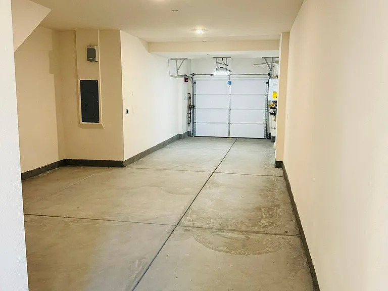 236 Lockhart Way — Photo 30