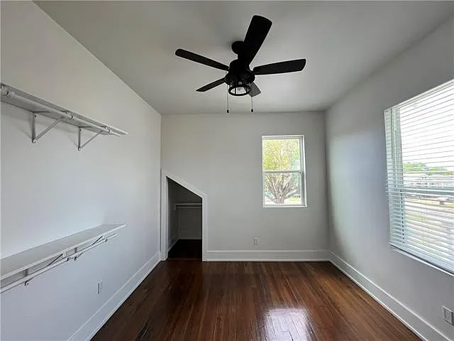 2229 Saint Roch Ave — Photo 8