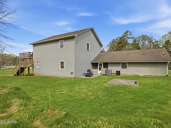4th image of 799 Haynes Rd