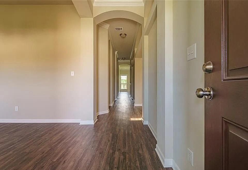 1st image of 2521 Kinnersly Ln
