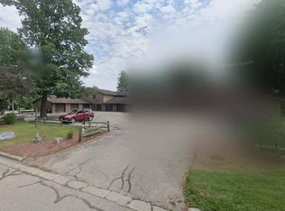 300 Alpine Dr APT 12, Shawano, WI 54166