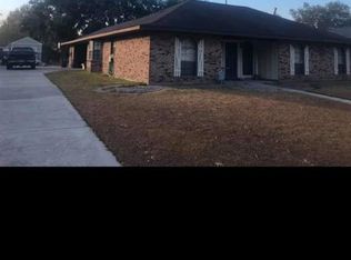 10225 W Brookside Dr, Baton Rouge, LA 70818