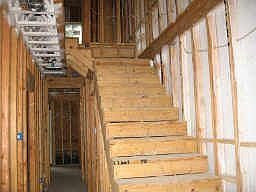 Entry to 1st floor