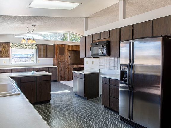 3rd image of 268 Meadow Vista Ln