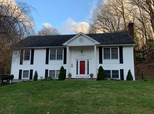 46 Brookside Dr, Feeding hills, MA 01030