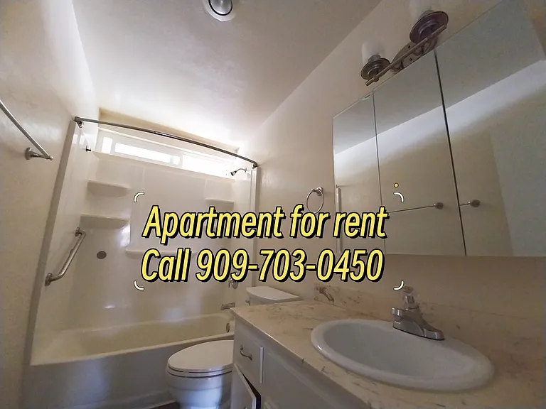 222 W McKinley Ave — Photo 6