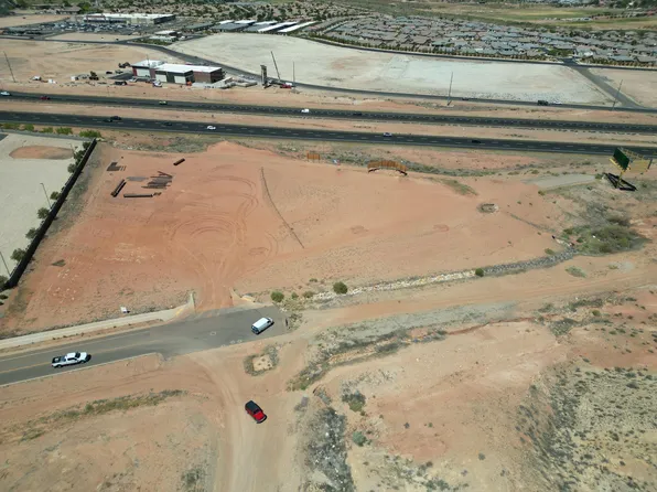 S Desert Color Pkwy, Saint George, UT 84790