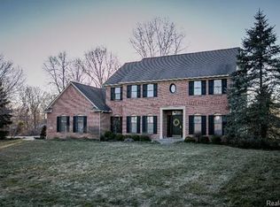 4384 Corey Cir, Ann Arbor, MI 48103