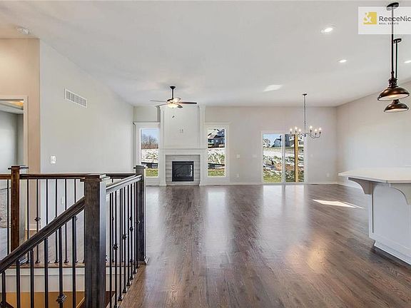 Gorgeous site installed Natural Hardwood floors!!