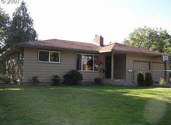 2nd image of 6129 SE 103rd Ave