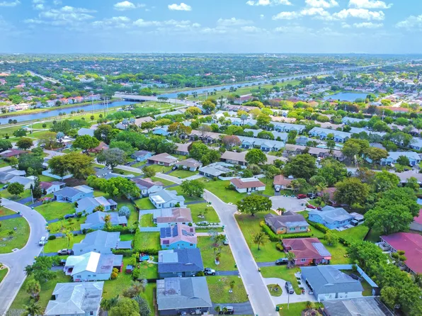 8202 NW 100th Drive, Tamarac, FL 33321
