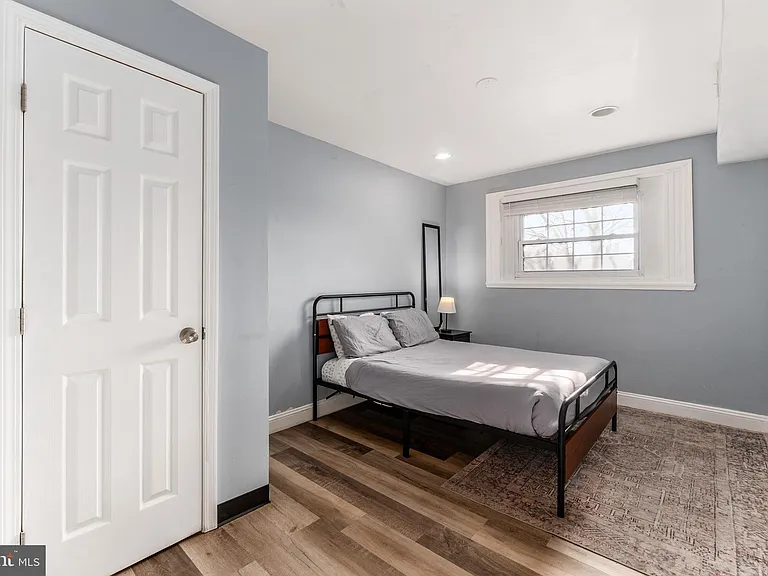 1619 Butler St SE #3 — Photo 10