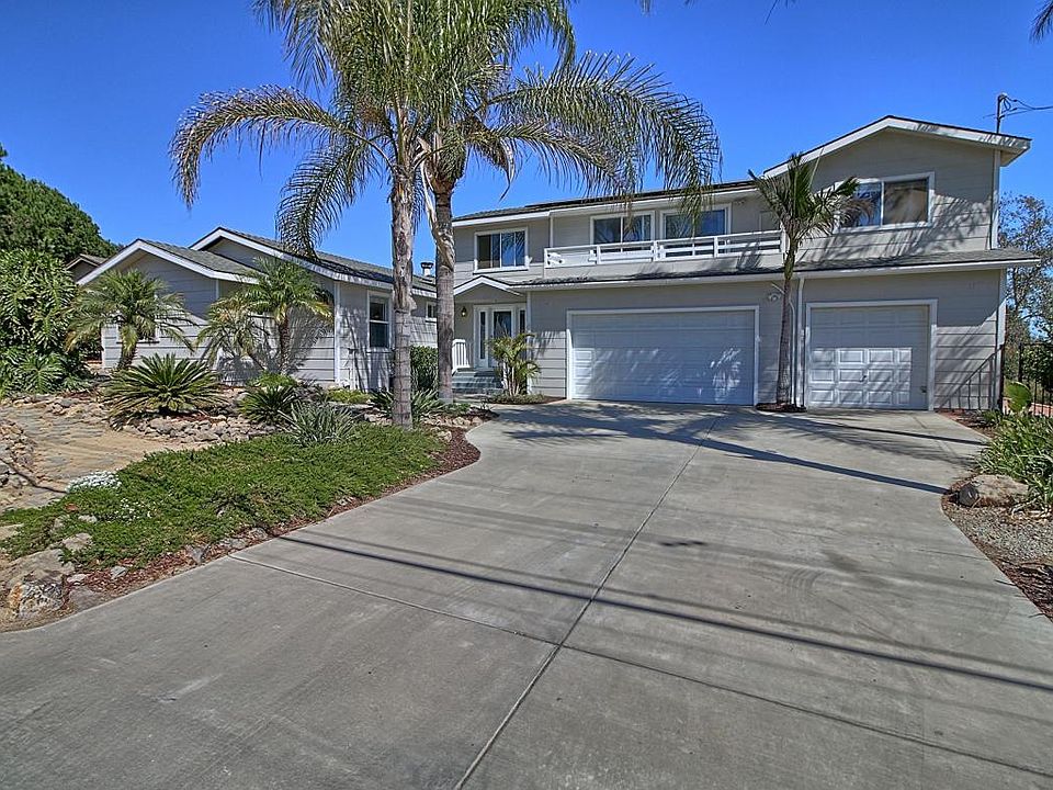 1st image of 400 Loma Dr