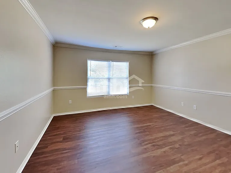 1727 Rustic Arch Way — Photo 18