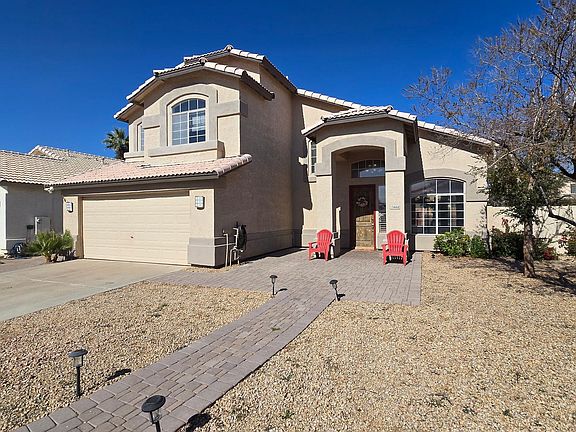 3rd image of 13888 W Wilshire Dr