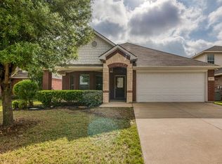 8821 Flying Ranch Rd, Fort Worth, TX 76134