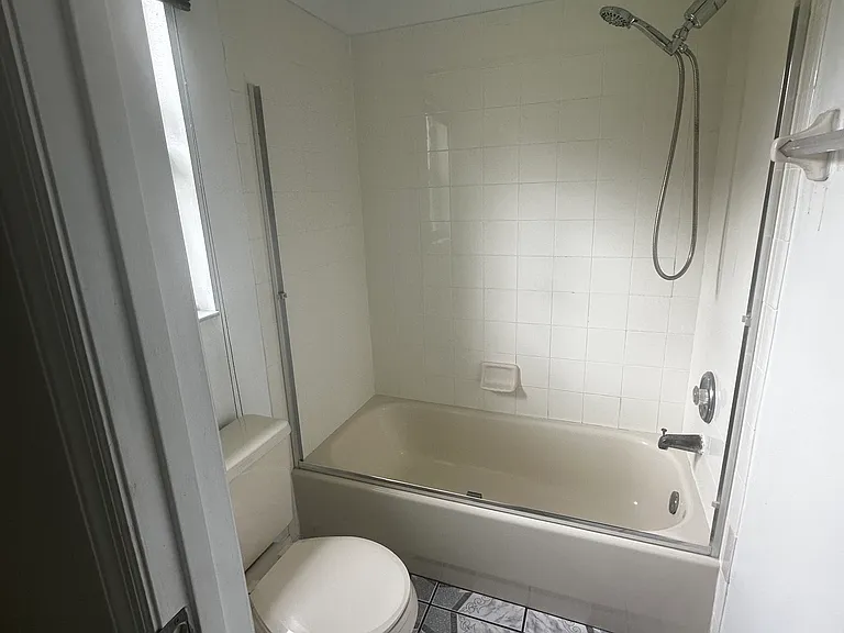 3107 Cranes Cove Loop — Photo 13