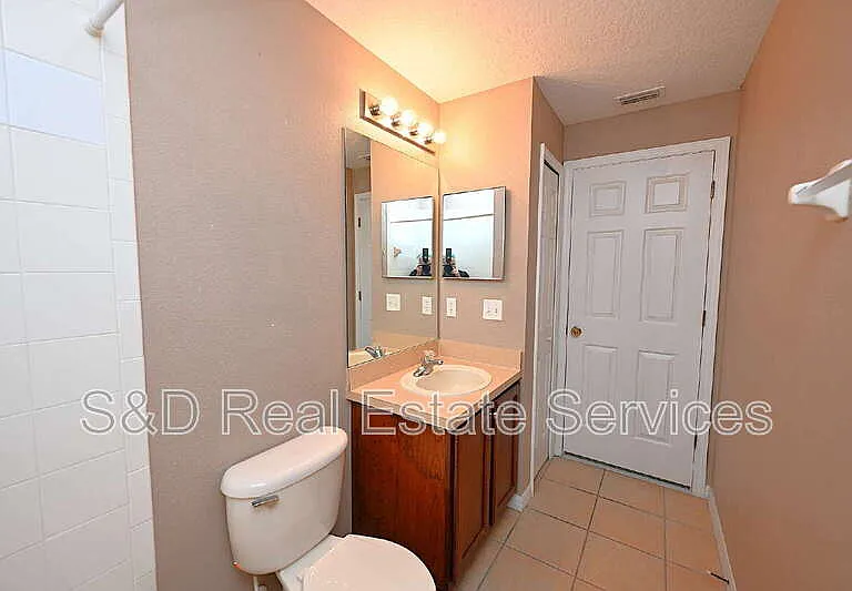 5360 River Rock Rd — Photo 35
