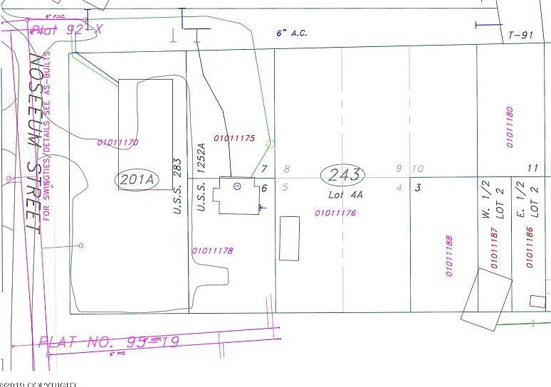 2nd image of 207 W Marian St
