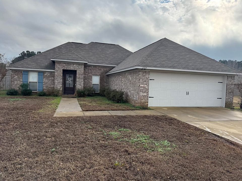 1st image of 559 Westfield Dr