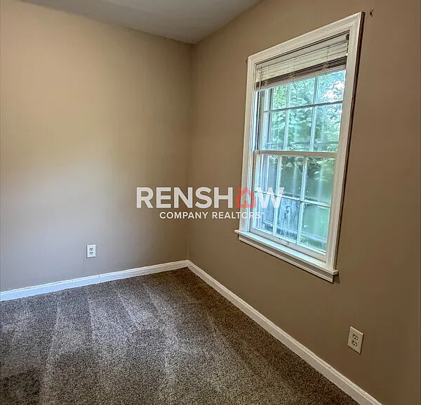 54 Locust Ln — Photo 10