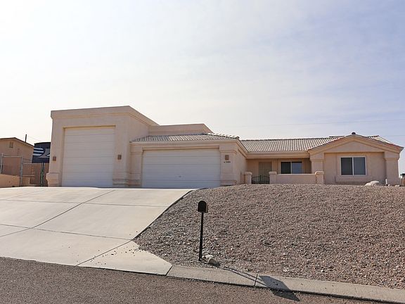 2nd image of 3080 Ironwood Dr
