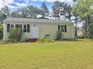17 Leisure Ln, Wareham, MA 02571