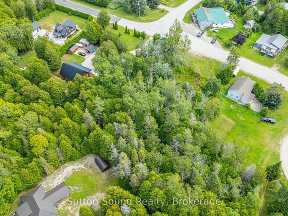 4th image of 29 Stokes River Rd