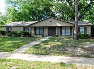 6108 Saint Gallen Ave N, Mobile, AL 36608