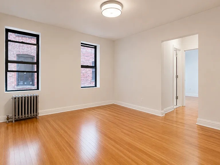 615 Fort Washington Ave #1H — Photo 3