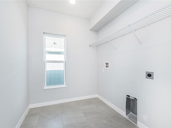 5th image of 26018 Meadow Breeze Ln