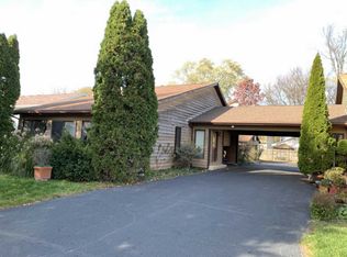 907 E Liberty St, Wauconda, IL 60084