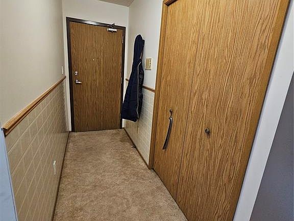 4th image of UNIT 202-201 3rd AVENUE W