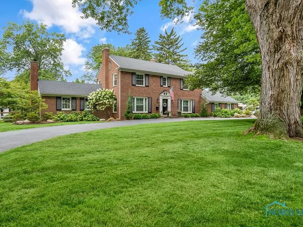 2715 Talmadge Rd, Toledo, OH 43606