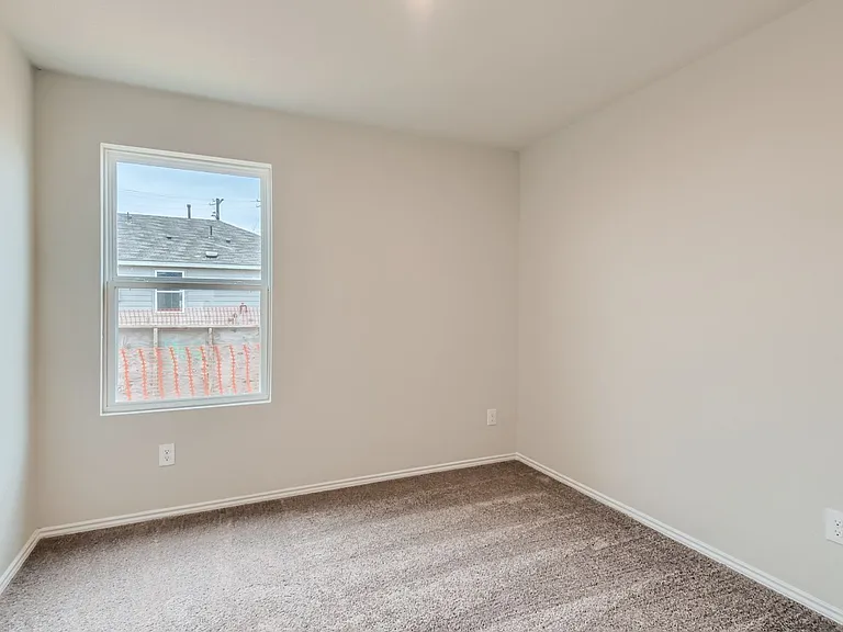 8526 Buntings Pl — Photo 11