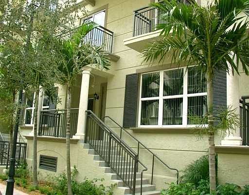 2nd image of 2609 NE 14th Ave APT 108
