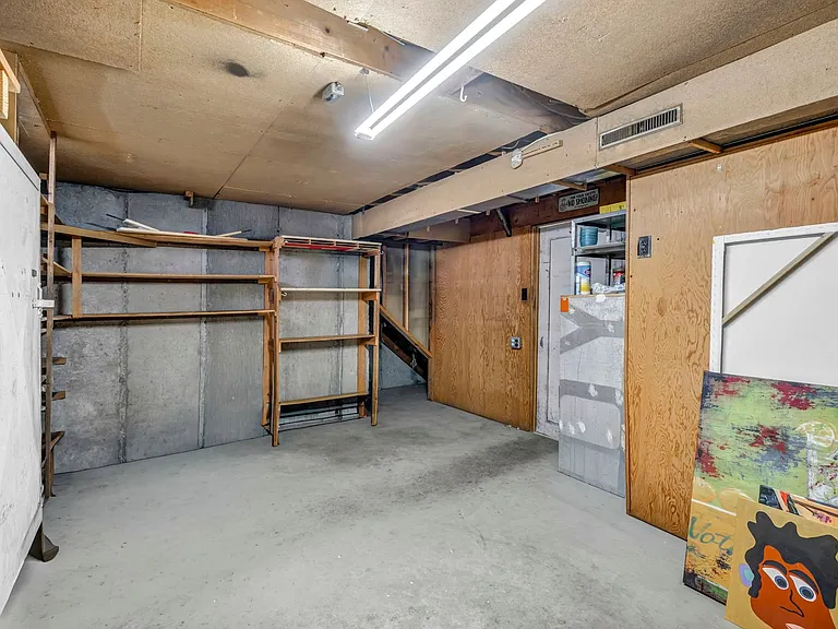 620 Belgrave Ave — Photo 58